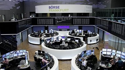 الأسهم الأوروبية تتراجع مع ترقب نتائج شركات التكنولوجيا وقرار 