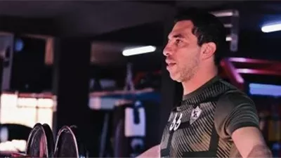 أسطورة اليد يودع ميت عقبة.. أحمد الأحمر يعلن نهاية مسيرته مع الزمالك