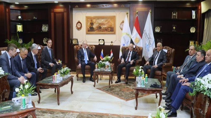 مساعد بوتن في ميناء