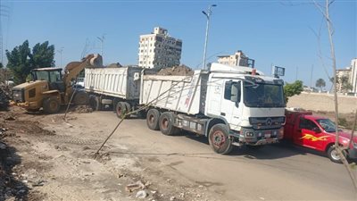 محافظ الدقهلية: رفع ونقل 450 طنًا من المخلفات الصلبة من مدينتي المنصورة وطلخا