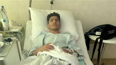 جهاز منتخب مصر يطمئن على إسلام عيسى بعد إجرائه جراحة الرباط الصليبي