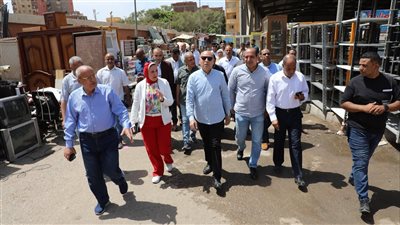 محافظ القاهرة يتفقد سوق التونسي الحضاري ويوجه بإعادة تنظيمه