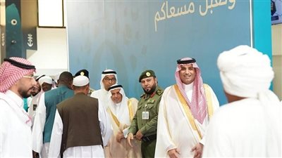 السعودية تستقبل أول أفواج حجاج بيت الله الحرام وسط جاهزية متكاملة