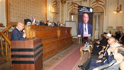محافظ القاهرة في تأبين مفيد شهاب: رحل الجسد وبقي إرث القانون والفكر