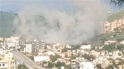 غارات عنيفة على مناطق الجنوب اللبناني وقصف مدفعي متواصل