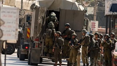 استشهاد شاب فلسطيني وإصابة 4 آخرين برصاص الاحتلال خلال اقتحام نابلس