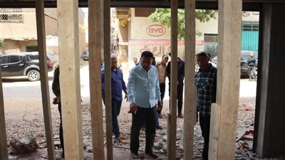 خلال جولة مفاجئة.. محافظ القليوبية يقيل مدير تنظيم حي شرق شبرا الخيمة