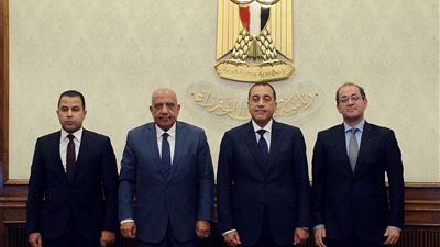 مدبولي يشهد توقيع 