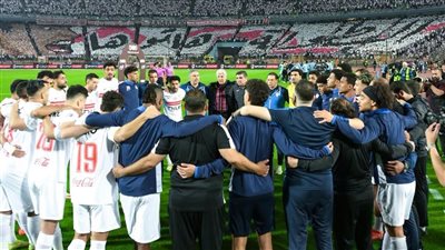 مجلس الزمالك يوفر 25 حافلة لنقل الجماهير إلى برج العرب بمباراة سموحة