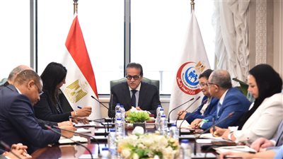 وزير الصحة يبحث تعزيز التعاون مع البنك الدولي ومؤسسة التمويل الدولية
