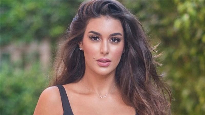 الفنانة ياسمين صبري