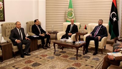 تعاون أكاديمي بين جامعة بني سويف والمندوبية الليبية الدائمة بجامعة الدول العربية