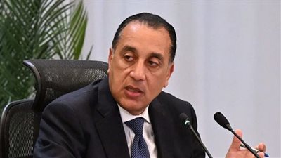 مدبولي يفتتح مركز الخدمات الضريبية المتميزة بالقاهرة