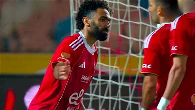 عاجل.. الشوط الأول | الأهلي يفرض هيمنته على مواجهة إنبي بثنائية 