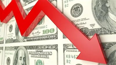 الدولار يسجل أدنى مستوى منذ بداية الحرب مع تزايد التوقعات بهدوء الصراع بالشرق الأوسط