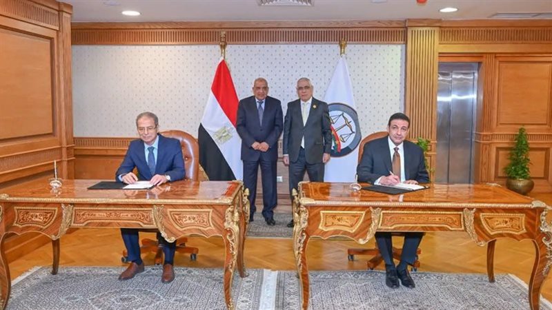 مراسم توقيع البرتوكول