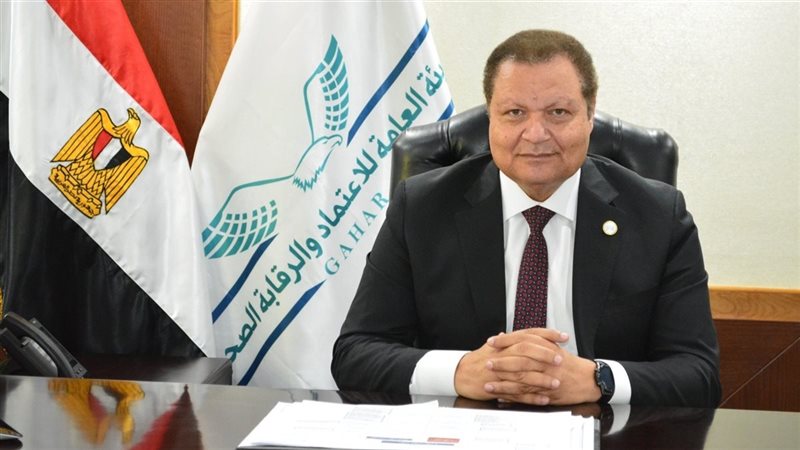 الدكتور أحمد طه