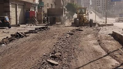 محافظ الجيزة: البدء في تطوير وتوسعة ورصف شارع الكيلاني بالمنيرة الغربية 