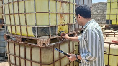 ضبط مواد بترولية ومنتجات غذائية مجهولة المصدر بالغربية في حملات تموينية مكثفة