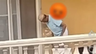 كشف ملابسات فيديو لسيدة تتضرر من جارها بالجيزة وتوضح إصابته بالزهايمر