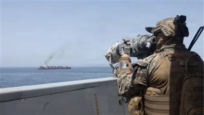 وكالة فارس: اشتباكات متفرقة بين القوات الإيرانية والقطع البحرية الأمريكية في مضيق هرمز