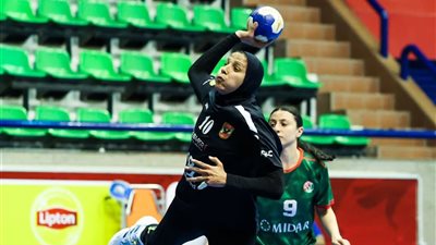 الأهلي يتوج بدوري كرة اليد للسيدات بالفوز على سبورتنج
