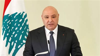 الرئيس اللبناني يؤكد تضامن بلاده مع الإمارات