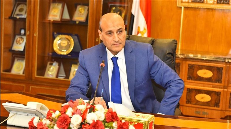محافظ أسيوط 