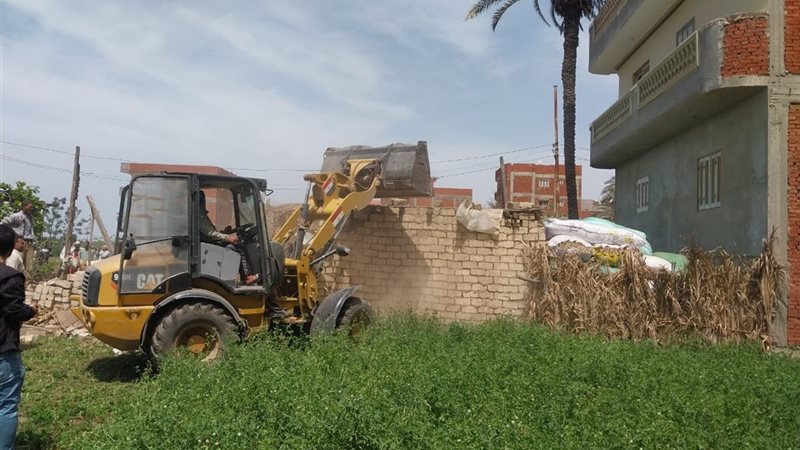 جانب من إزالة التعديات