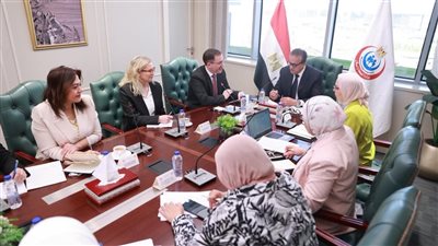 وزير الصحة يستقبل سفير بريطانيا لبحث تعزيز التعاون المشترك في المجالات الصحية