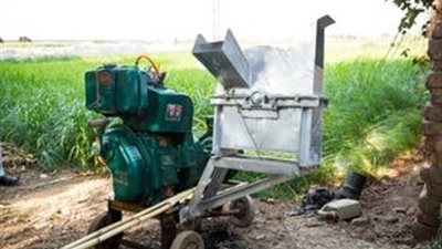 ابتكار مصري يخفض تكاليف الري وتقطيع المخلفات.. تعرف عليه
