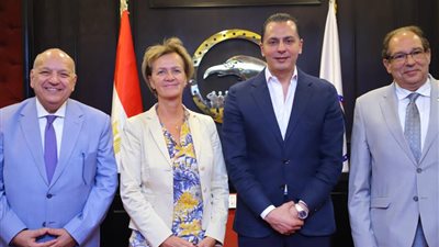 «مستقبل وطن» يستقبل سفيرة الاتحاد الأوروبي بالقاهرة