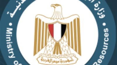 وزير البترول والثروة المعدنية يعقد جلستي عمل مع شل وبتروناس لزيادة الاستثمارات 
