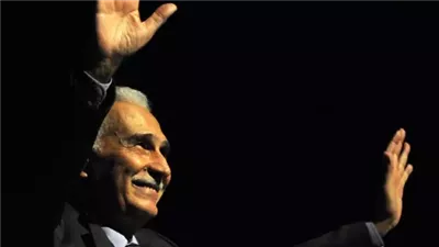 الفنان فتوح أحمد ينعي الفنان القدير الراحل عبدالرحمن أبوزهرة