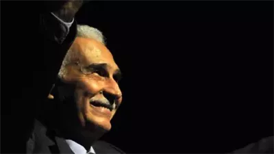 المخرج حسنى صالح ينعي الفنان الكبير عبد الرحمن أبو زهرة