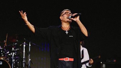 عمرو دياب يواصل التحليق عالميًا.. إنجاز جديد يرسّخ حضوره بين عمالقة الموسيقى
