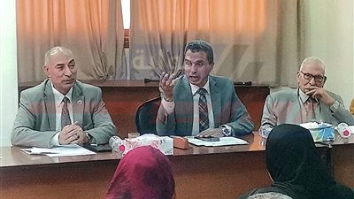 تعليم كفرالشيخ يجري المقابلات مع المتقدمين للوظائف الاشرافية