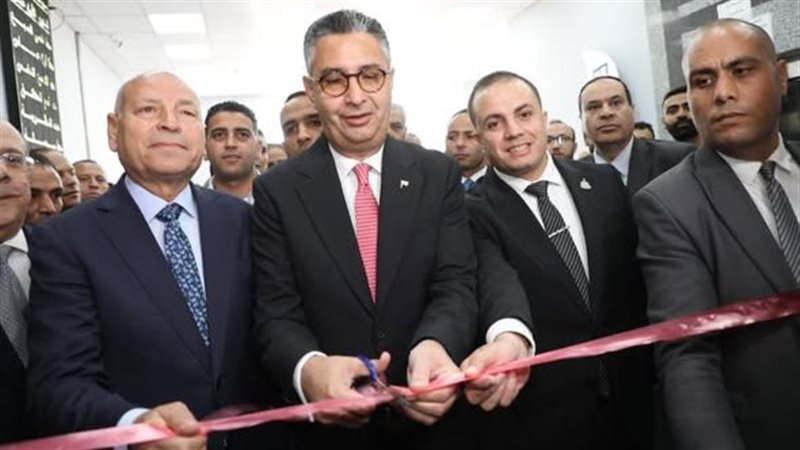 جانب من افتتاح المعرض