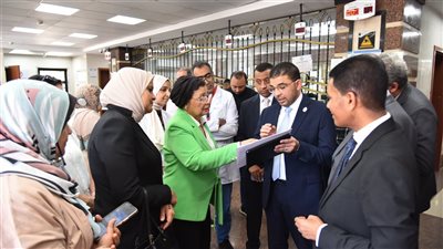 نائبة وزير الصحة في جولات ميدانية واجتماعات بالأقصر لتعزيز الصحة الإنجابية