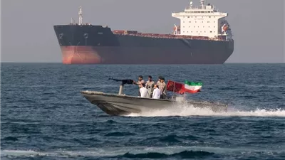 إيران: السيطرة على هرمز ستوفر عائدًا يعادل ضعف عائداتنا النفطية