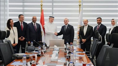 وزير الاستثمار يبحث تطوير برامج التمويل وبعثات التصدير والتكامل الصناعي