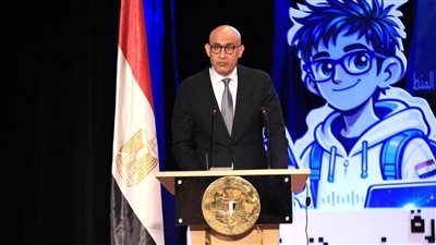 عبد اللطيف: التعليم تجاوز نقل المعرفة إلى امتلاك مهارات التكيف والمنافسة