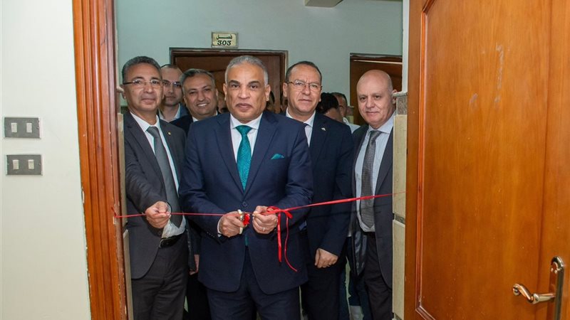 رئيس جامعة طنطا خلال