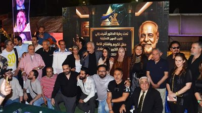 بالصور.. حفل تأبين للفنان ياسر صادق بحضور أشرف زكي ونجوم الفن 