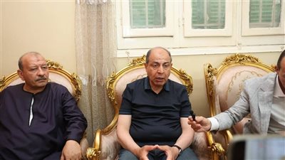 محافظ المنيا في حوار مع المواطنين: إنشاء 65 مدرسة جديدة و5 مدارس يابانية