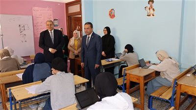 محافظ المنوفية يتفقد لجان امتحانات النقل ويوجه بتذليل العقبات وتوفير المناخ المناسب للطلاب