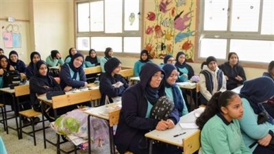وكلاء التعليم بالمحافظات: طلاب النقل أدوا امتحانات اليوم دون شكاوى