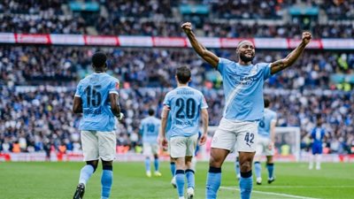 مرموش يشارك في تتويج مانشستر سيتي بكأس الاتحاد الإنجليزي
