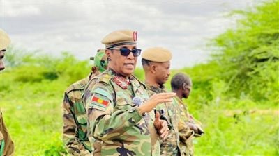 القوات المسلحة الصومالية تشدد على ضرورة مضاعفة الجهود العسكرية لتطهير ما تبقى من جيوب إرهابية