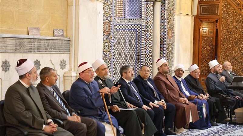انعقاد ملتقي الفكر